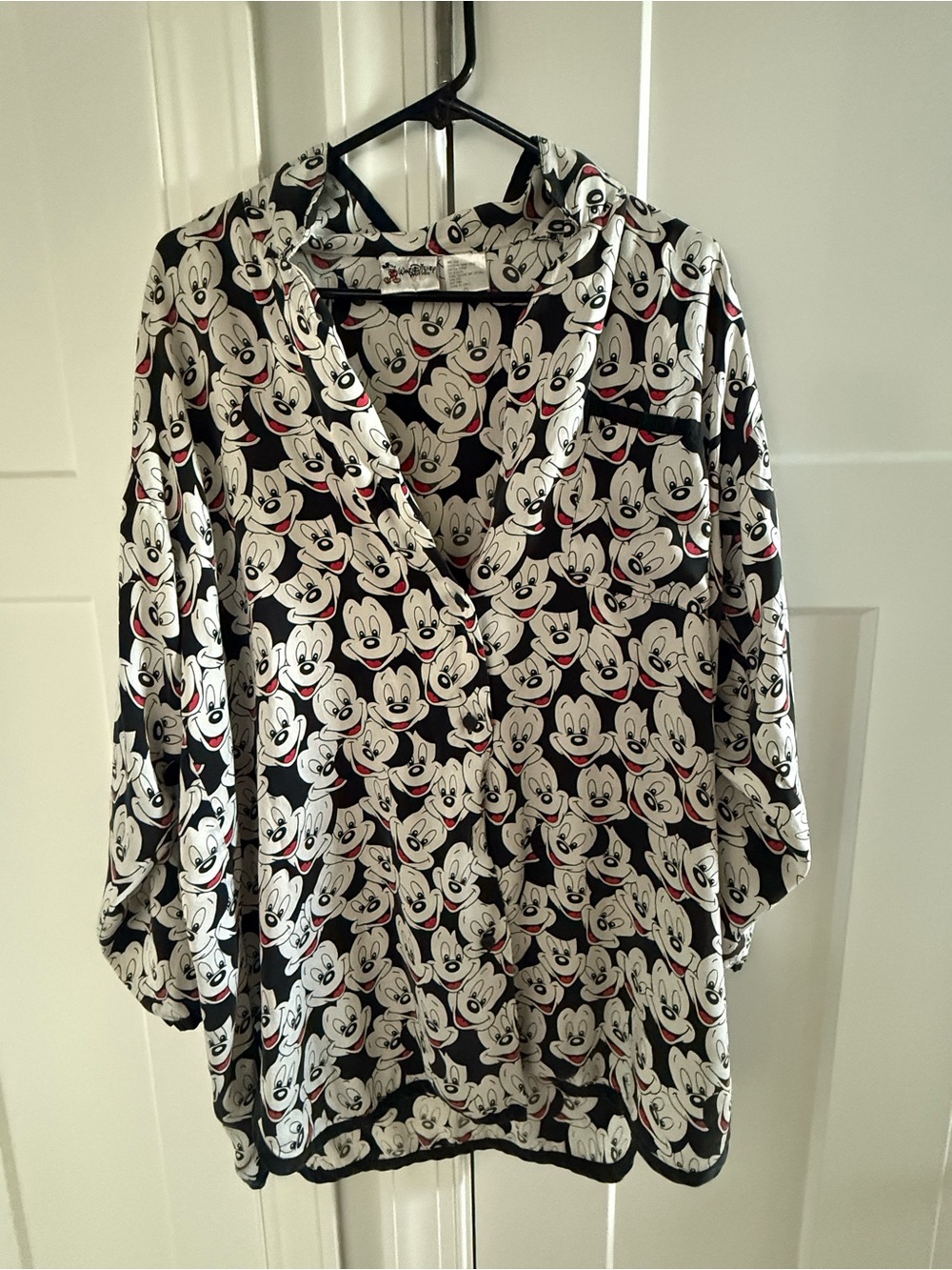 Vintage Walt Disney World Mickey Mouse 100% Silk Button Up Shirt L 14-16